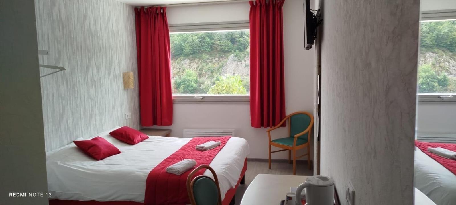 Garabit Hotel Anglards de Saint Flour Ngoại thất bức ảnh